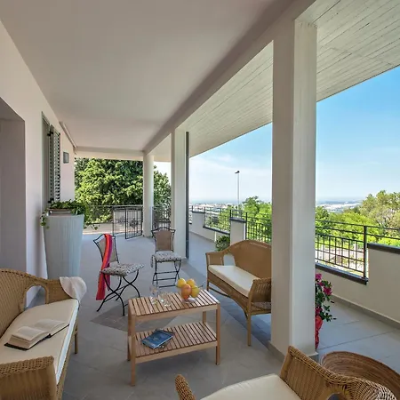 Apartment In Tavullia With Adriatic Views, Cleaning Included *