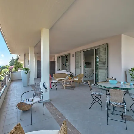 Apartment In Tavullia With Adriatic Views, Cleaning Included Daire